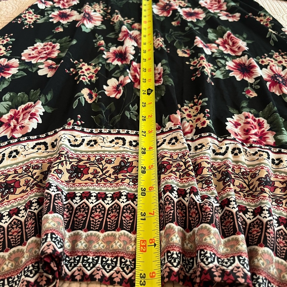 Dress - Picture 8 of 10